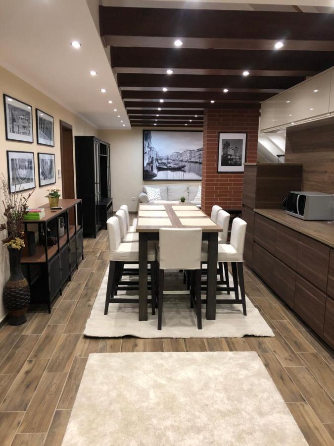 Galeria Apartmanhaz Keszthely Exterior foto