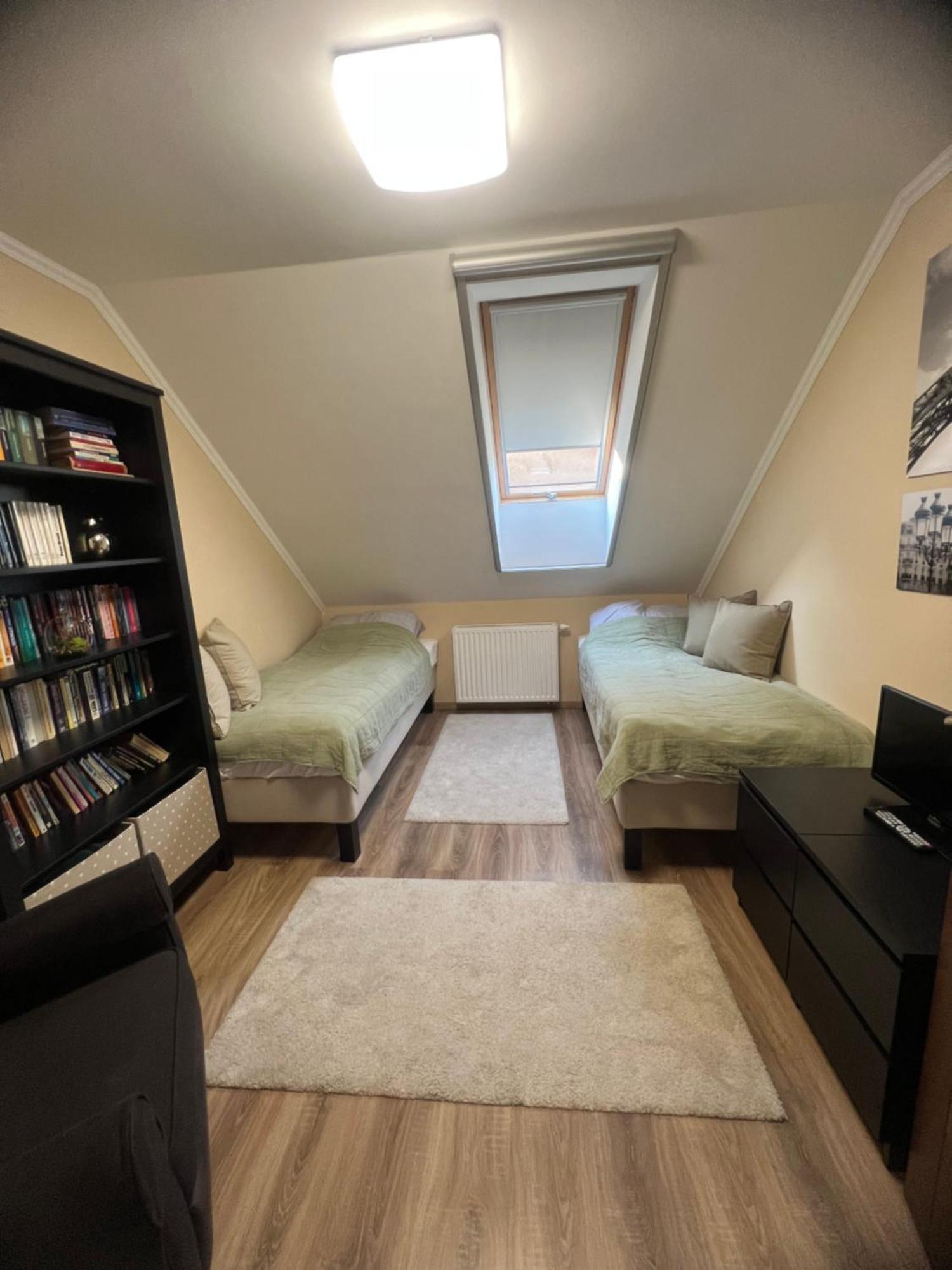 Galeria Apartmanhaz Keszthely Exterior foto