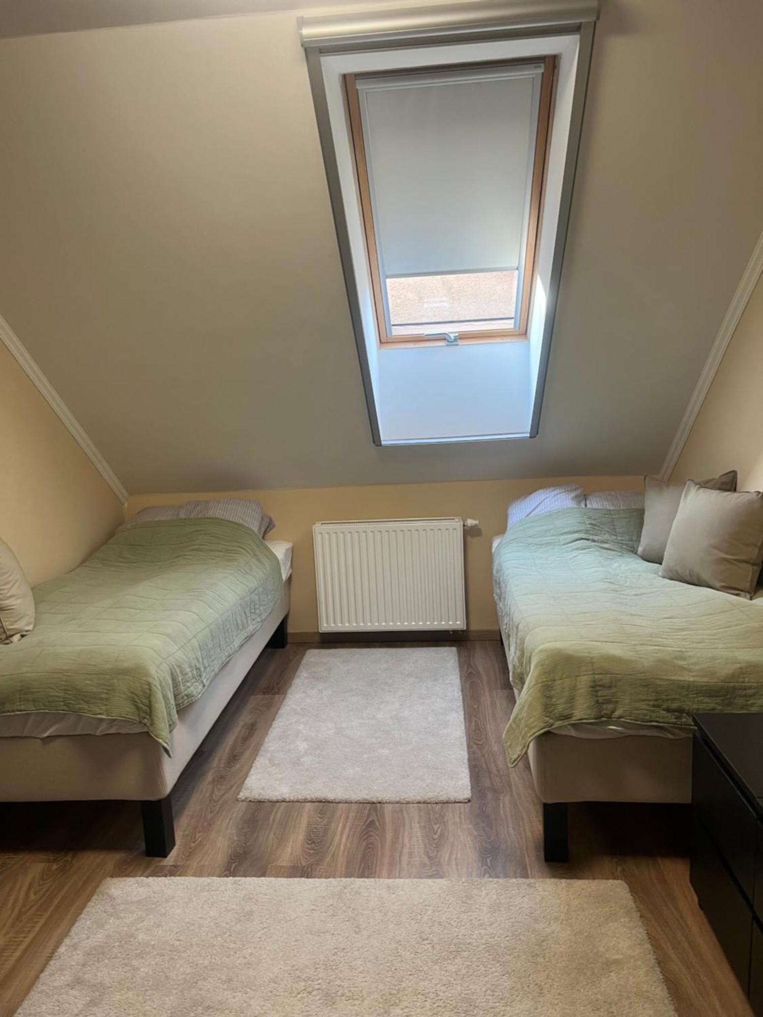Galeria Apartmanhaz Keszthely Exterior foto